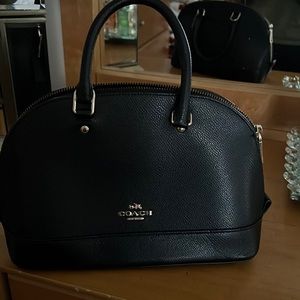 Coach purse with strap Black